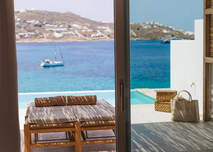 Icon Mykonos Megali Ammos (Mykonos)