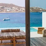 Icon Mykonos 스키아토스타운
